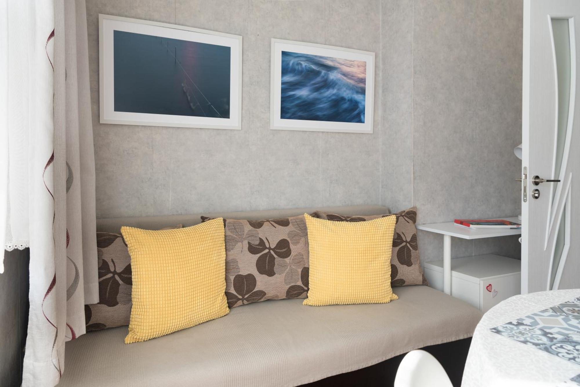 Photo Art Apartment Burgas Extérieur photo