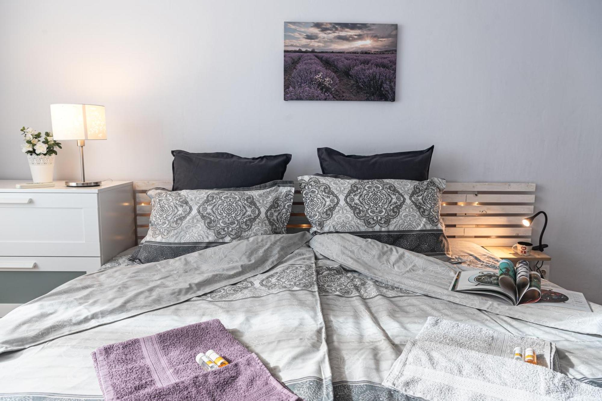 Photo Art Apartment Burgas Extérieur photo